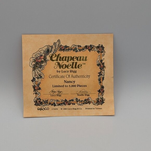 Chapeau Noelle "Forget-Me-Not" Nancy Bear with Flowers (171670) 1995 - Picture 9 of 10